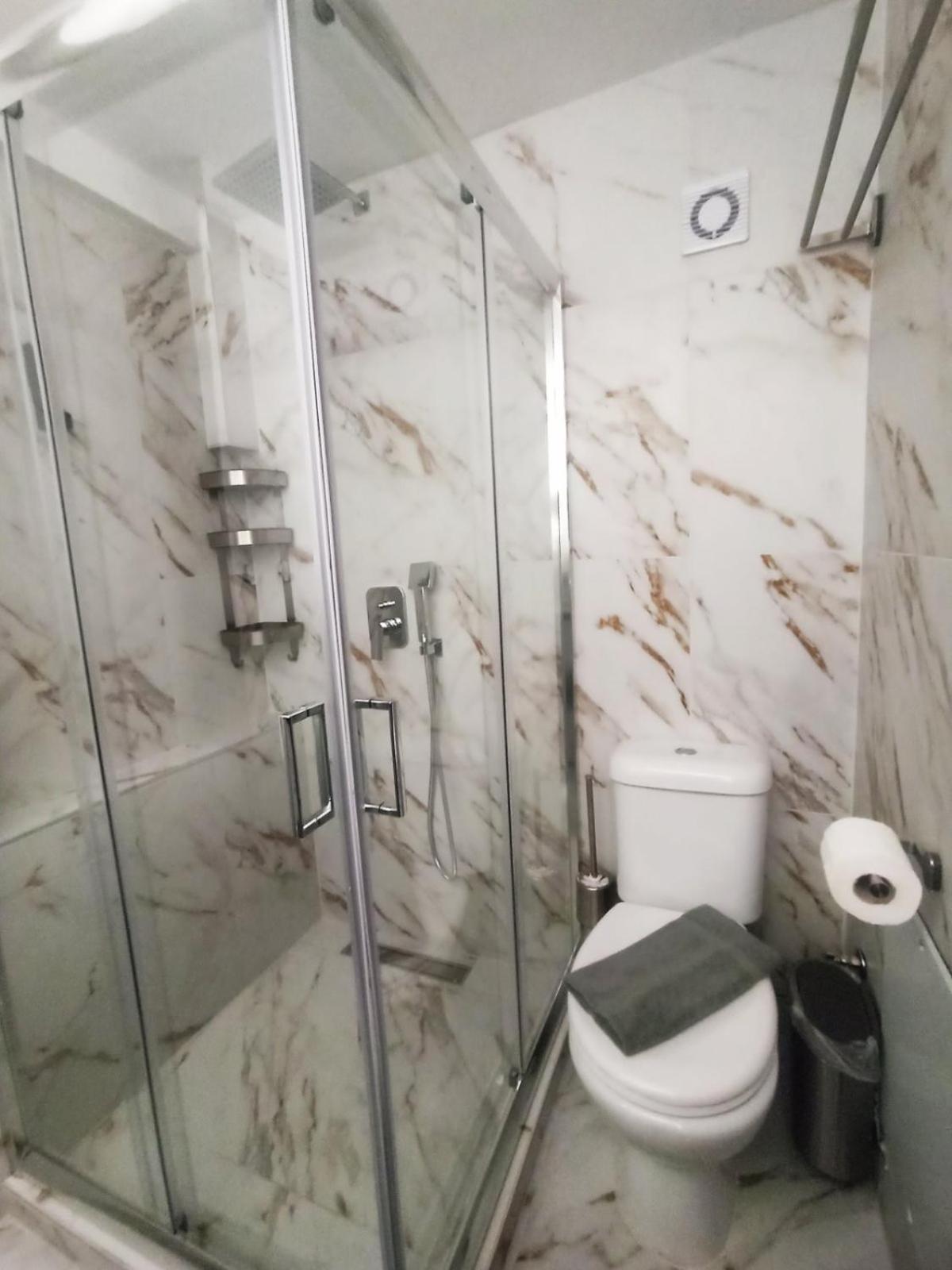 Down Town Luxurious Apartments 7 Александруполис Екстериор снимка